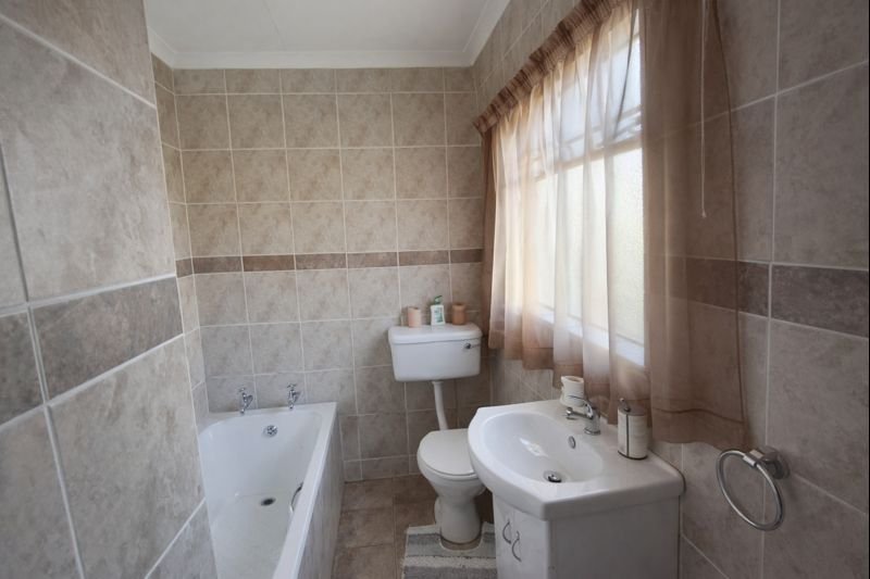 3 Bedroom Property for Sale in Vaalpark Free State